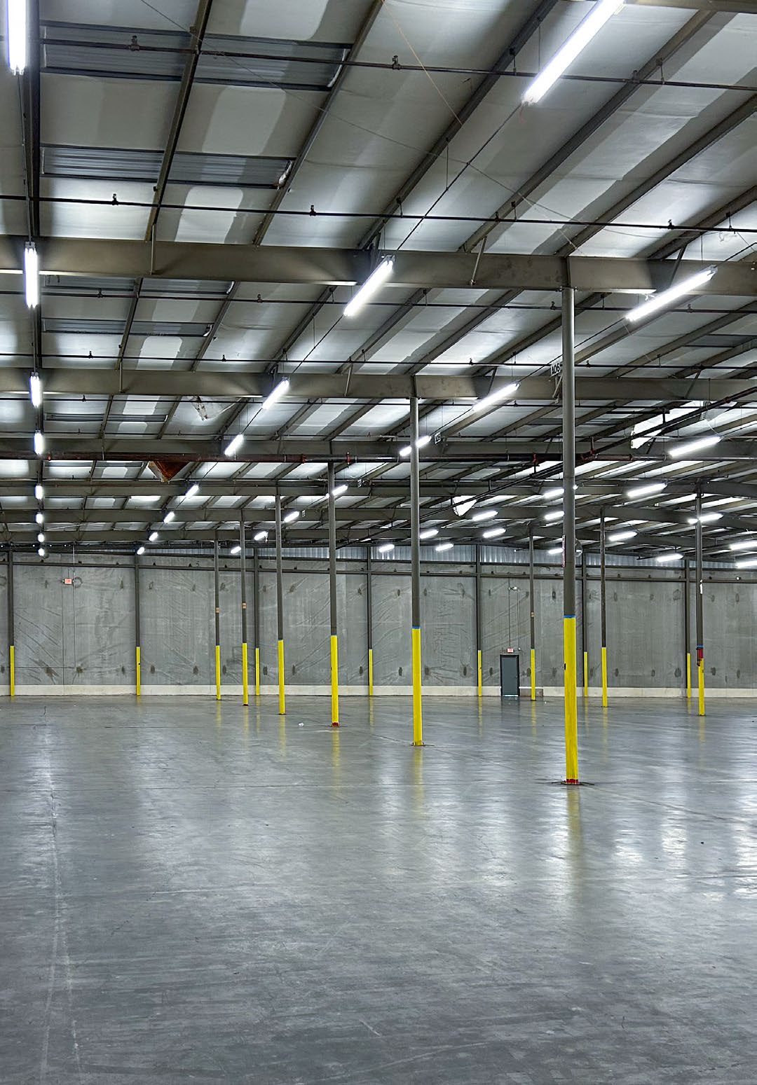 1224 Isley Drive — warehouse interior